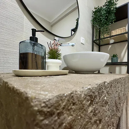 Biscoitos-upstudio * Biscoitos (Terceira)